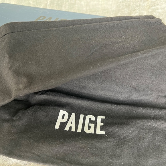 SOLD! Paige Metallic Leather Sandals with Kitten Heels - Size 9 - Picture 4 of 12